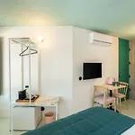 Hotel Covelo - The Original And 2*