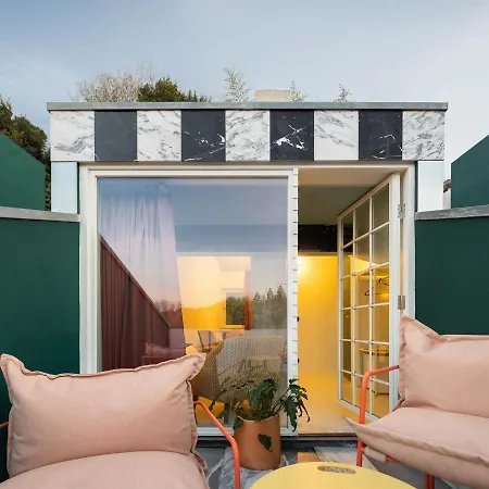 Hotel Covelo - The Original And