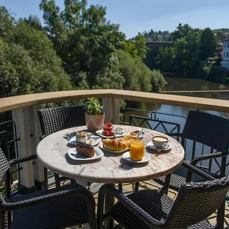 Hotel Covelo - The Original And