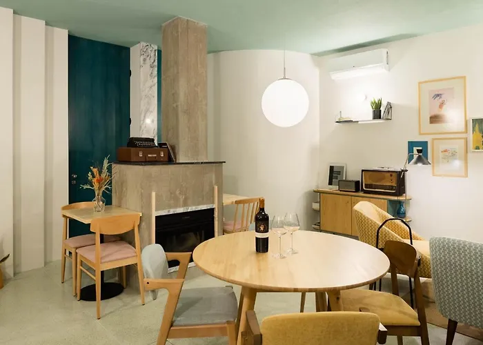 Covelo - The Original And Hotel