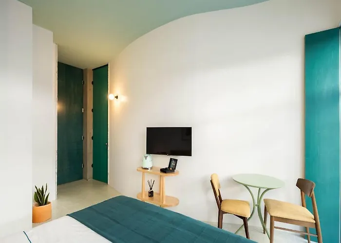 Hotel Covelo - The Original And 2*