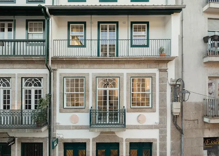 Hotel Covelo - The Original And