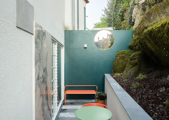 Hotel Covelo - The Original And