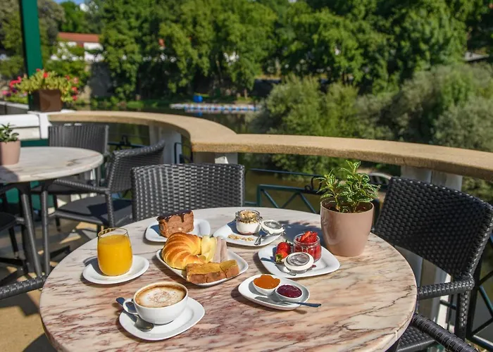 Hotel Covelo - The Original And Amarante