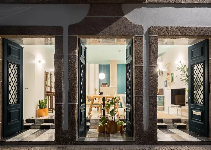 Covelo - The Original And Hotel